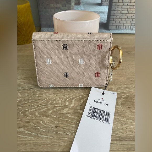 NWT Tommy Hilfiger Logo Card/Key Wallet in tan with Navy, White and Red logo. - Picture 2 of 4